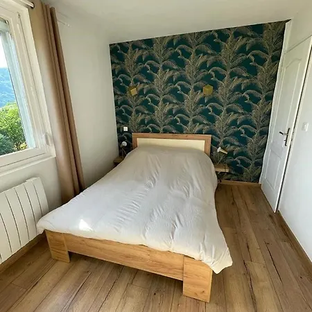 Les Balcons De La Vallée Hébergement de vacances *